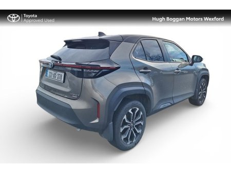 2023 Toyota Yaris Cross SPORT HYBRID, NICE LOW MILEAGE! €27,995 thumbnail