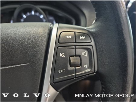 2019 Volvo V40 - thumbnail 13