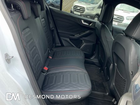 2025 Ford Focus ST-LINE X MHEV €29,990 thumbnail