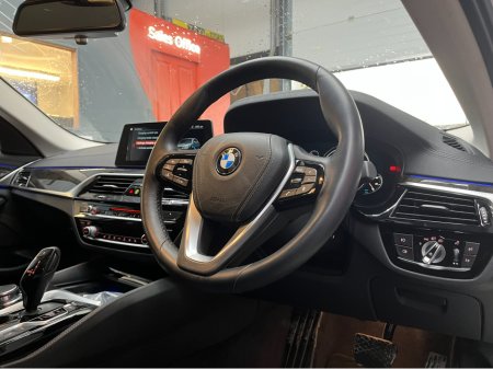 2017 BMW 5 Series €22950 2017 BMW 530E LUXURY IPERFORMANCE 2.0 AUTOMATIC / CRUISE CONTROL / 360° CAMERA / ELECTRIC MEMORY & HEATED SEATS / HEATED REAR SEATS / AMBIENT LIGHTS €22,950 thumbnail