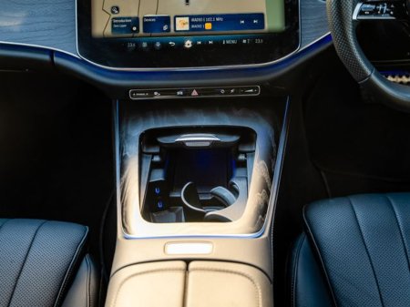 2024 Mercedes-Benz E Class E 220 D AMG LINE €66,950 thumbnail