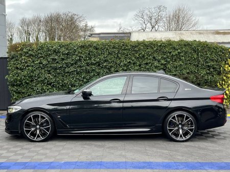 2020 BMW 5 Series 530e M-SPORT COMPETITION 2.0 HYBRID // LEATHER M-SPORT INTERIOR // DIGITAL CLUSTER // NEW 20" M5 ALLOYS €33,950 thumbnail