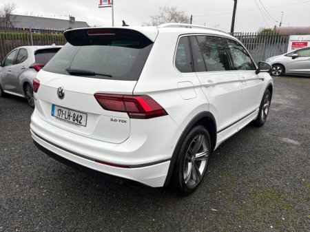 2017 Volkswagen Tiguan 2.0 TDI 150HP BMT Highline €21,995 thumbnail