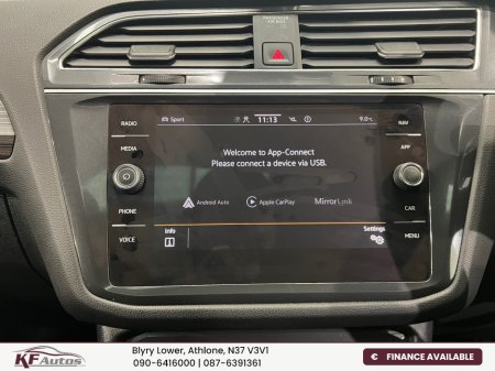 2022 Volkswagen Tiguan - thumbnail 35