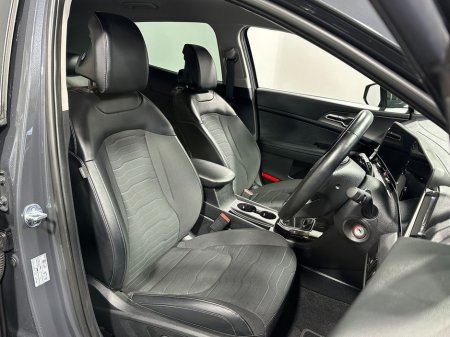 2023 Kia Sportage - thumbnail 10