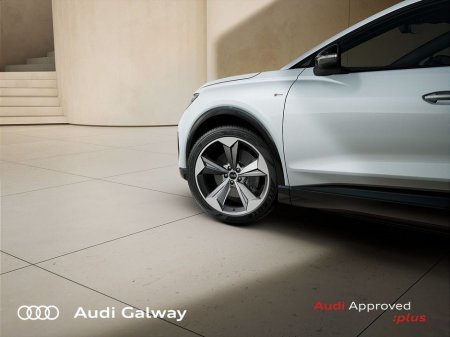 2025 Audi Q4 e-tron - thumbnail 6