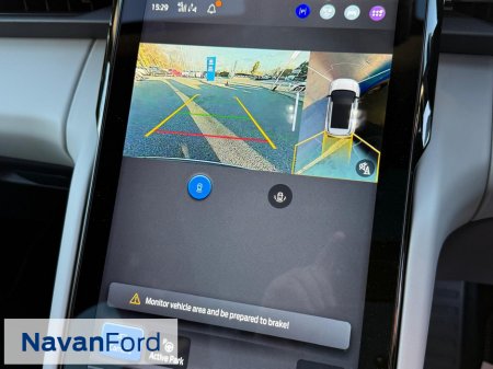 2025 Ford Explorer - thumbnail 15