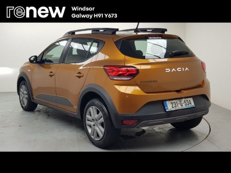 2023 Dacia Sandero Stepway - view 3