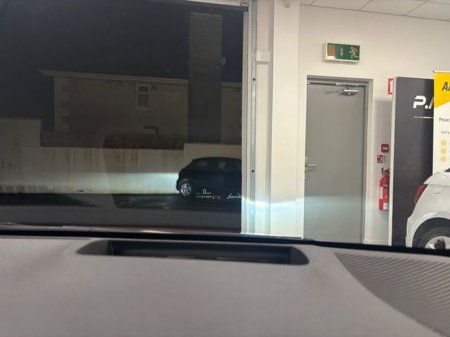 2017 BMW 5 Series  €21,850 thumbnail