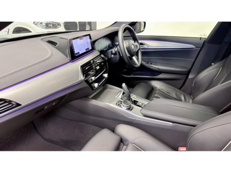 2019 BMW 5 Series - thumbnail 9