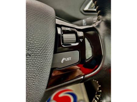 2018 Peugeot 308 - thumbnail 29