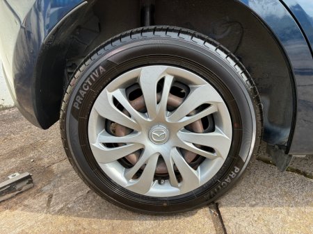 2016 Mazda Demio - thumbnail 10