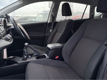 2013 Toyota Rav4 RAV4 2.0 D-4D AURA 2WD 4DR €9,850 thumbnail