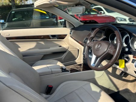 2013 Mercedes-Benz E Class - thumbnail 4