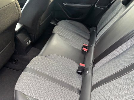 2025 Peugeot 208 1.2 MHEV Puretech 100bhp Allure €26,950 thumbnail