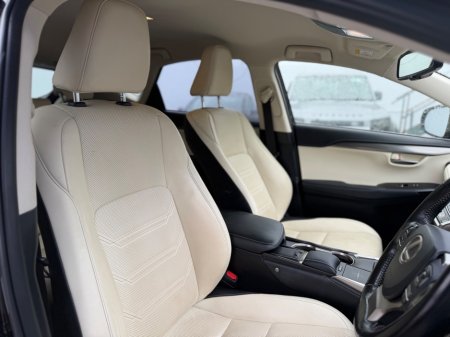 2020 Lexus NX 300 h - thumbnail 11