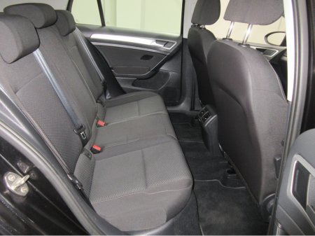 2019 Volkswagen Golf - thumbnail 14