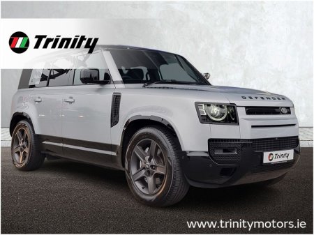 2024 Land Rover Defender * 6 SEAT * X-DYNAMIC SE * PANORAMIC ROOF * PHEV * 110 * HUGE SPEC * TRINITY VOLKSWAGEN *