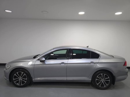2020 Volkswagen Passat - thumbnail 10