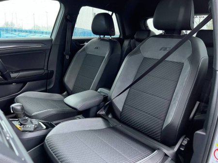 2020 Volkswagen T-Roc R-LINE 2.0 TDI * BIG SPEC * // PARKING SENSORS // R-LINE SPORT SEATS // DIGITAL CLUSTER €26,900 thumbnail