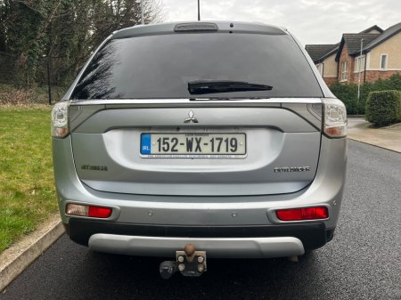 2015 Mitsubishi Outlander 2.2 DI-D 150PS 6MT 4WD 7-Seater Intense €11,950 thumbnail