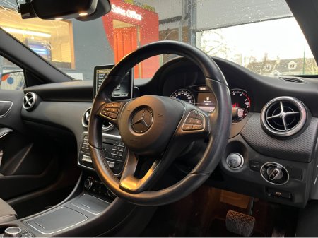 2016 Mercedes-Benz A Class - thumbnail 9