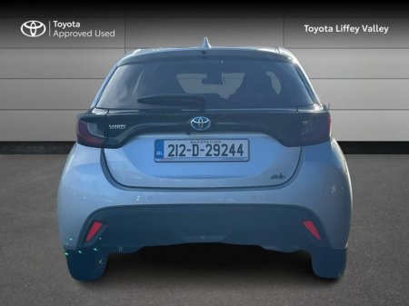 2021 Toyota Yaris YARIS 1.5 HYBRID €18,950