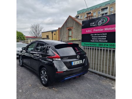 2018 Nissan Leaf - thumbnail 6