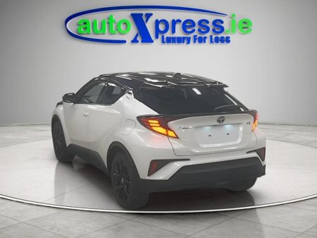 2020 Toyota C-HR 1.8 Hybrid G Mode Nero Safety Plus €23,995 thumbnail