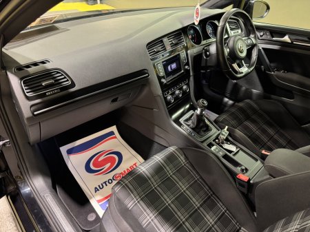 2016 Volkswagen Golf - thumbnail 15