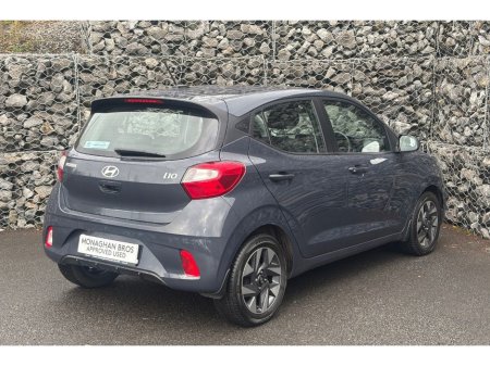 2024 Hyundai i10 ADVANCE €17,995 thumbnail