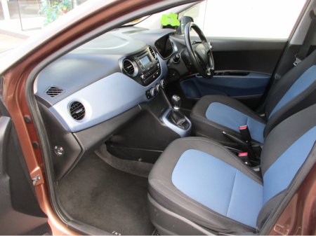 2016 Hyundai i10 - thumbnail 12