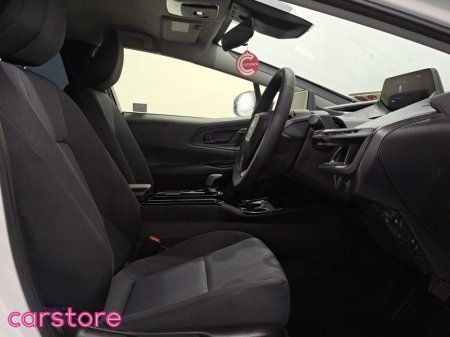 2024 Toyota Prius - thumbnail 12