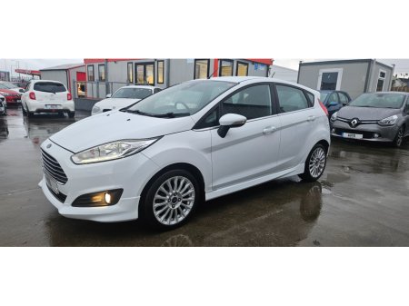 2016 Ford Fiesta automatic titanium/zetec s 1.0 eco very low kms €10,950 thumbnail