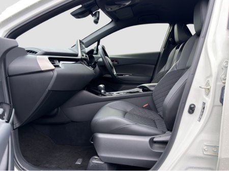 2021 Toyota C-HR - thumbnail 13