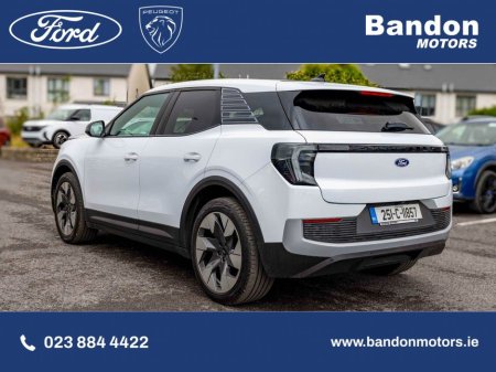 2025 Ford Explorer 2025 Ford Explorer Premium 77kWh Extended Range RWD €44,995