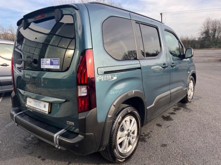 2025 Peugeot Rifter - thumbnail 5