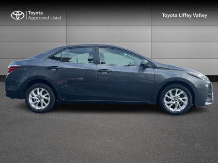 2017 Toyota Corolla COROLLA 1.33 LUNA €14,950