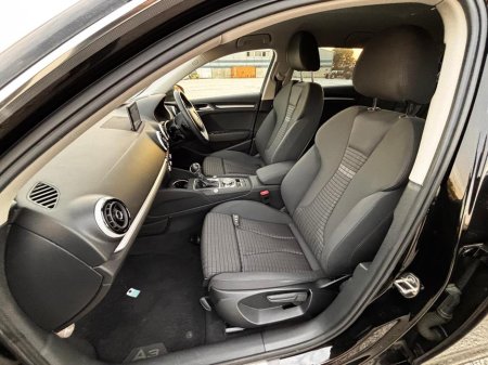 2016 Audi A3 - thumbnail 2