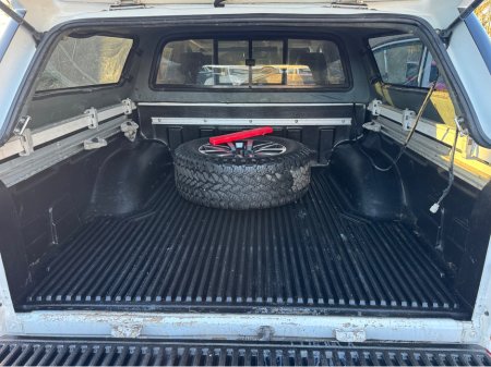 2016 Nissan Navara - thumbnail 13