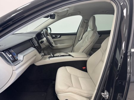 2021 Volvo XC60 - thumbnail 7