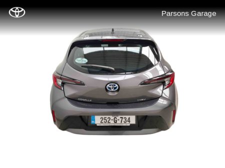 2025 Toyota Corolla COROLLA H/B LUNA €33,495