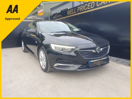 2017 Vauxhall Insignia - thumbnail 9