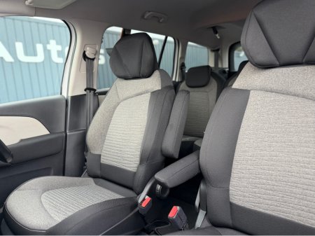 2020 Citroen Grand C4 SpaceTourer 2.0L DIESEL - AUTO - 7 SEATS - 12M WARRANTY - CAR: €19,950 thumbnail