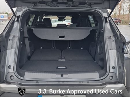 2026 Peugeot 5008 1.2 MHEV 145bhp E-DCS6 Allure thumbnail