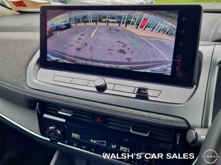 2025 Nissan Qashqai E-power SV MY24 04DR A €39,950 thumbnail