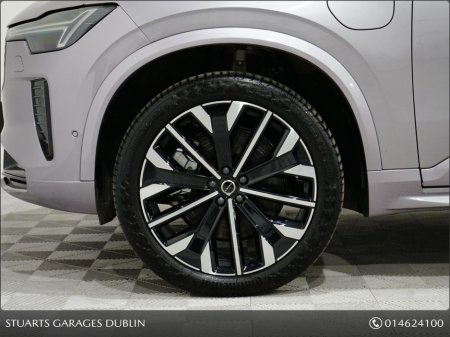 2025 Volvo XC90 - thumbnail 9