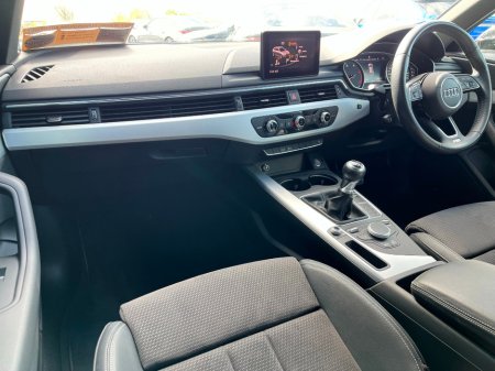 2018 Audi A4 - thumbnail 6