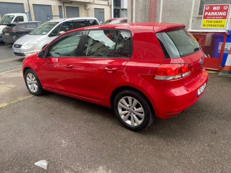 2010 Volkswagen Golf - thumbnail 4