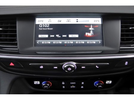 2020 Opel Insignia 1.6 GRAND SPORT SE 136BHP 5DR 6SPD SAT NAV €15,490 thumbnail